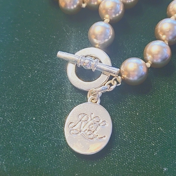 LRL FAUX PEARL CHOKER - Picture 3 of 4